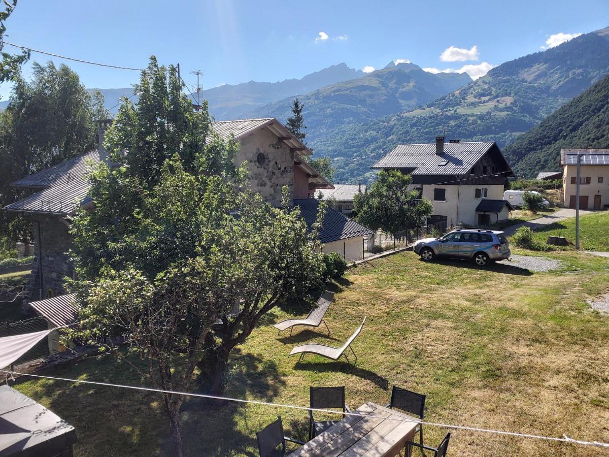 Tres Bel Appartement Dans Une Maison Avec Spa Séez Exteriér fotografie