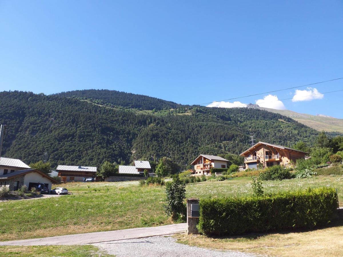 Tres Bel Appartement Dans Une Maison Avec Spa Séez Exteriér fotografie